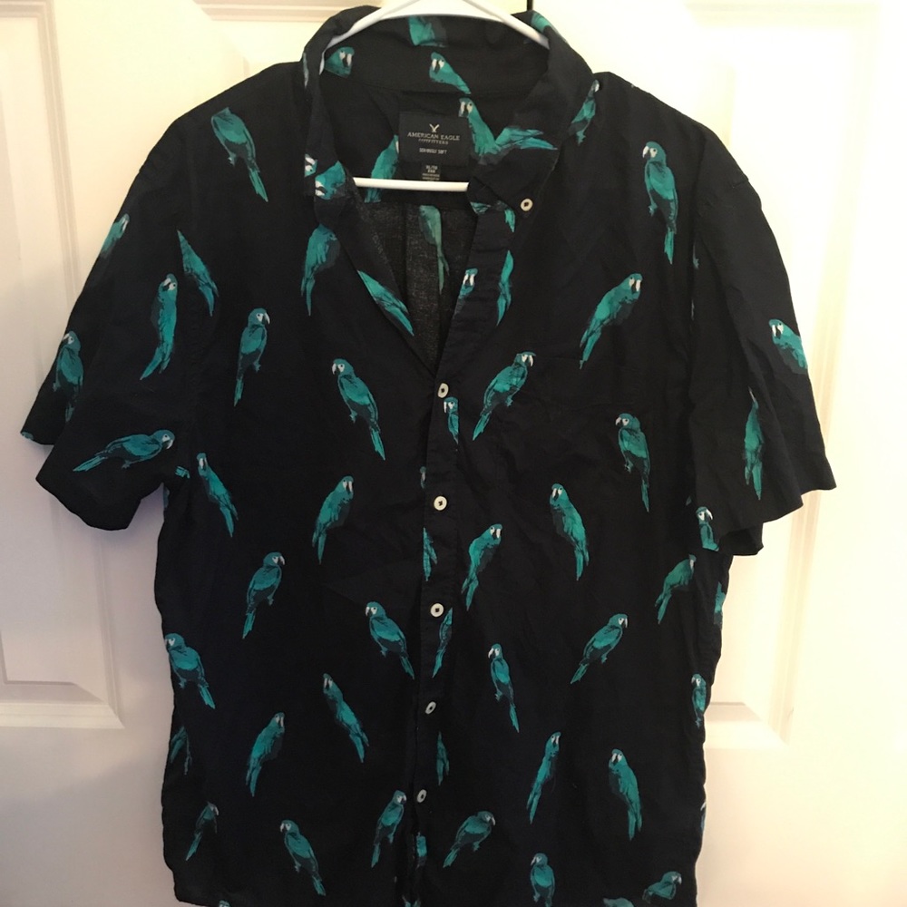 American Eagle Button Down